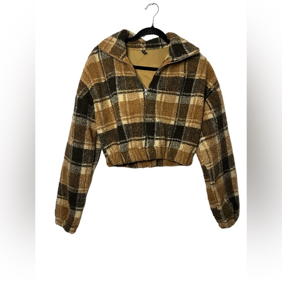 Zaful Sweaters - Zaful plaid cropped teddy coat